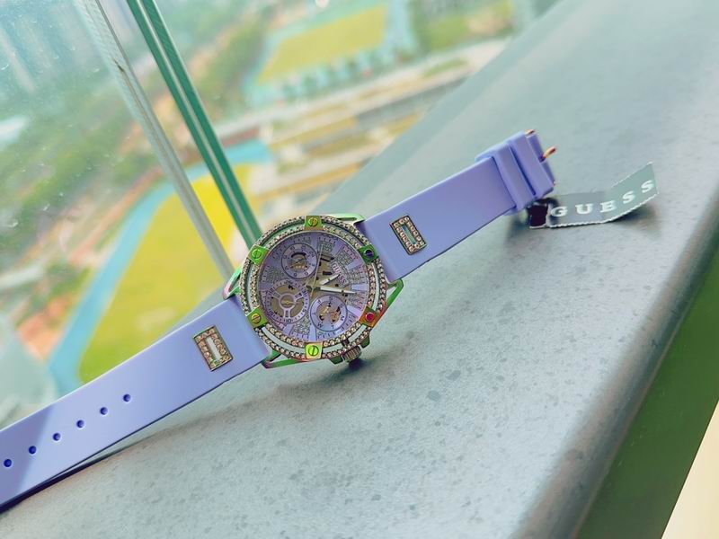 MK watch 1010175